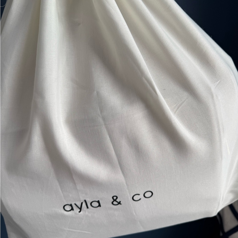 Ayla & Co Stylish Tan Baby Bag (Large 15x13x6) - Picture 8 of 10